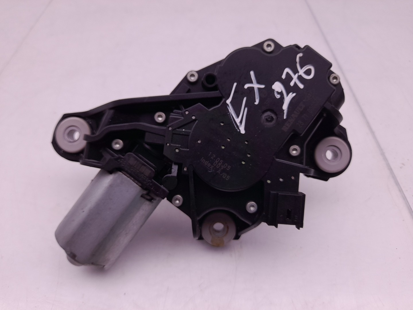 Essuie-glace moteur arrière