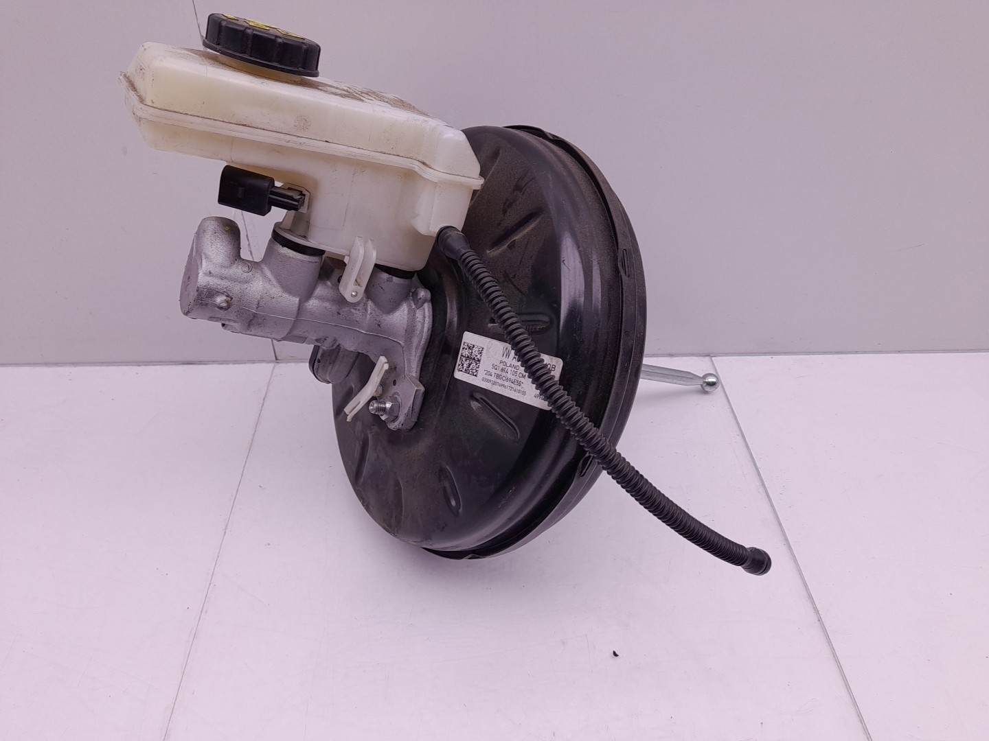 Servofreno VOLKSWAGEN Golf VII (5G1, BQ1, BE1, BE2) Imagem-1