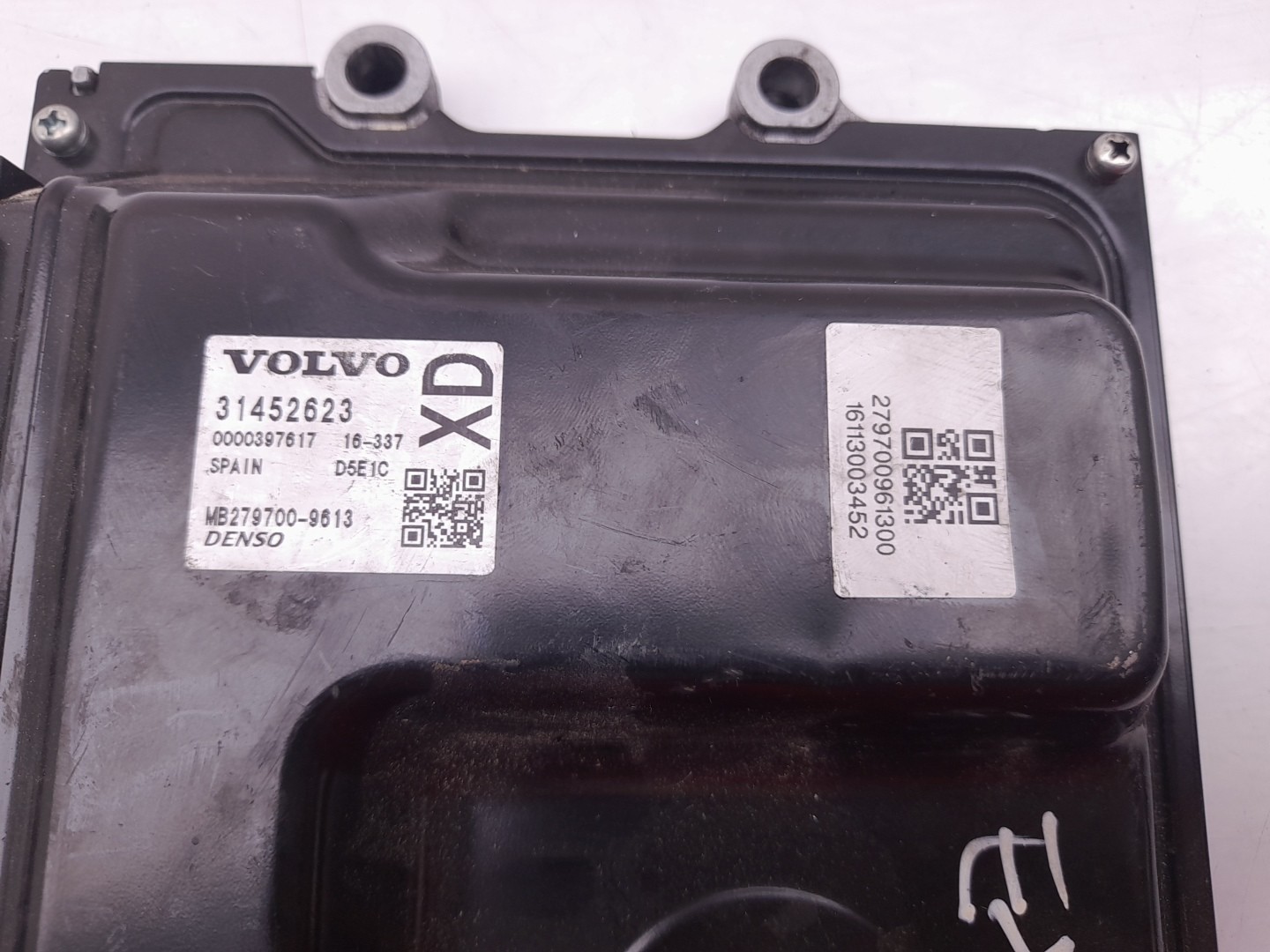 Centralina motor / ECU VOLVO V40 Hatchback Imagem-2
