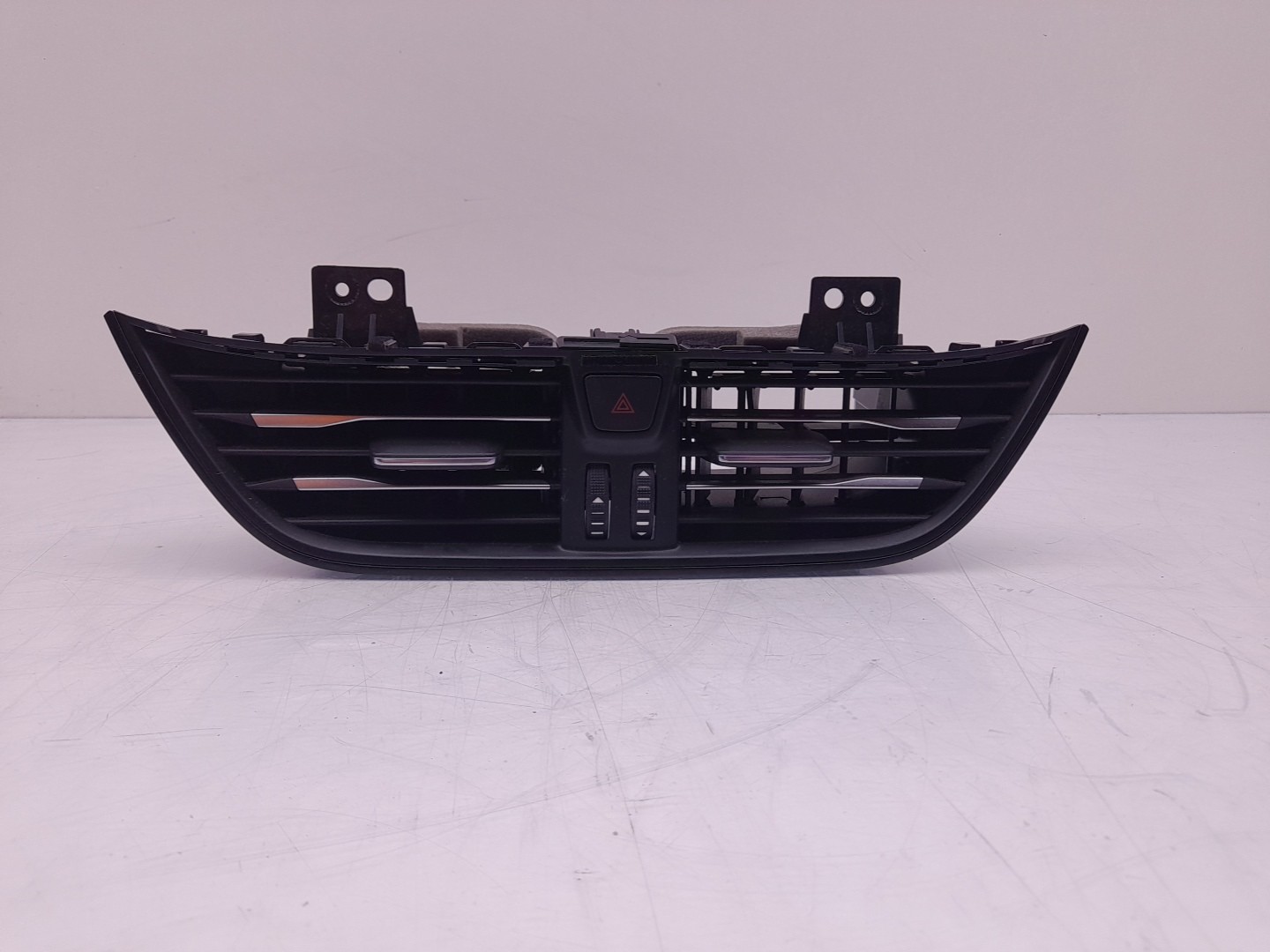 Diffuser / air vent