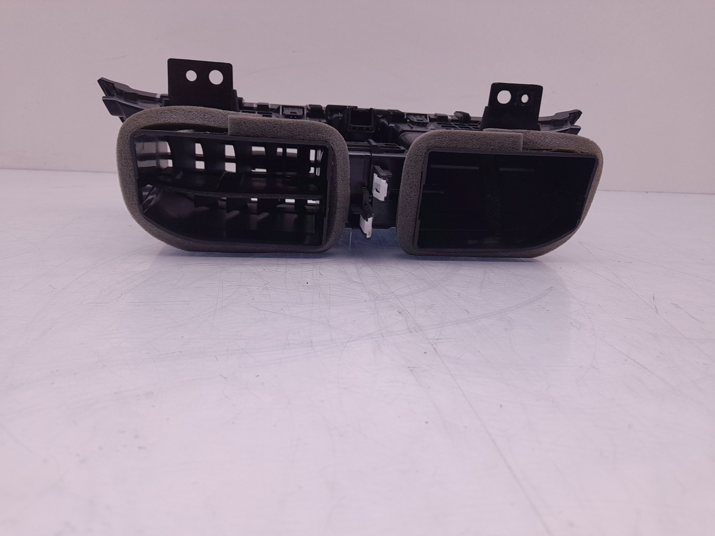 Diffuser / air vent FORD Focus IV Imagem-1