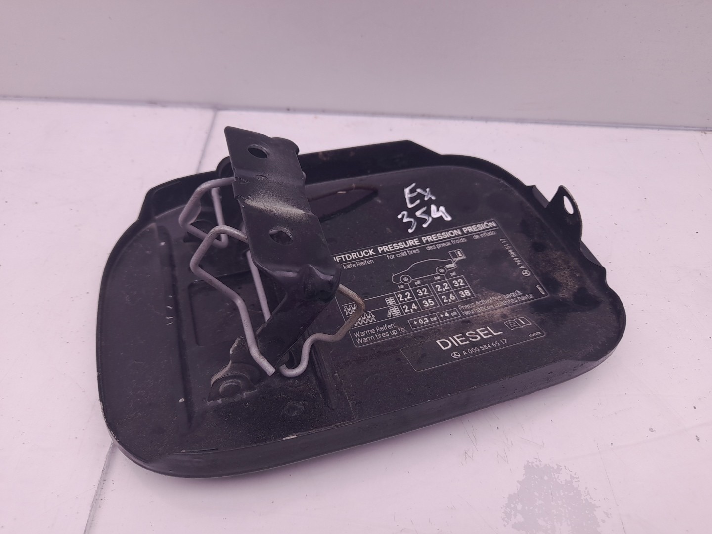 Fuel tank cap MERCEDES-BENZ Classe A (W169) Imagem-1
