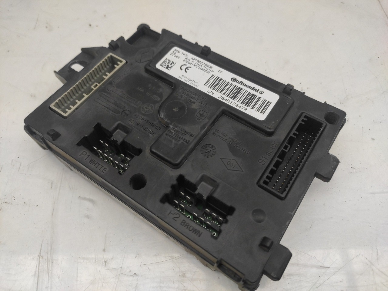 Module générique RENAULT Clio IV (BH_) Imagem-1