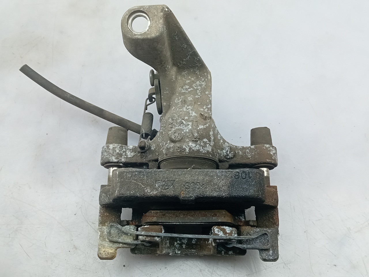 Pinza de freno Trasero Derecho PEUGEOT 308 SW II Imagem-1