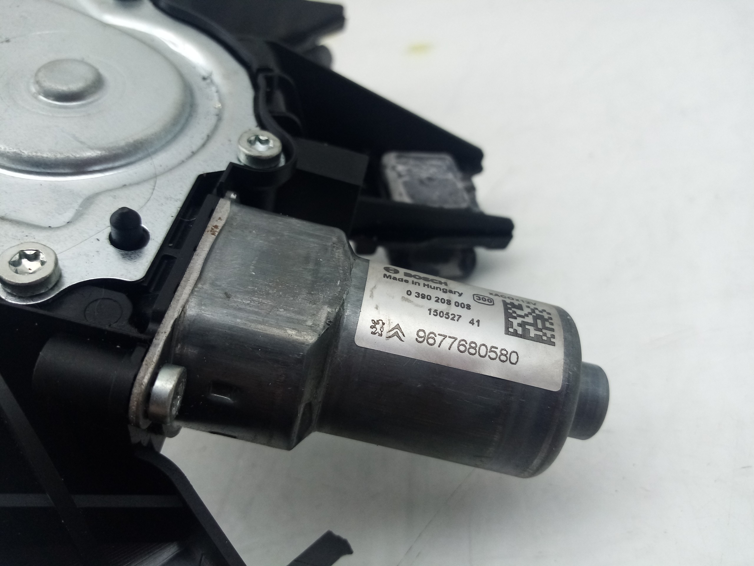 Motor limpiaparabrisas Trasero PEUGEOT 308 SW II Imagem-1