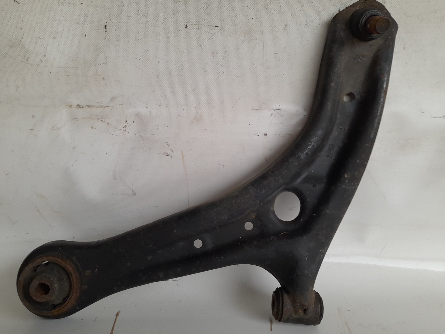 Right front suspension arm