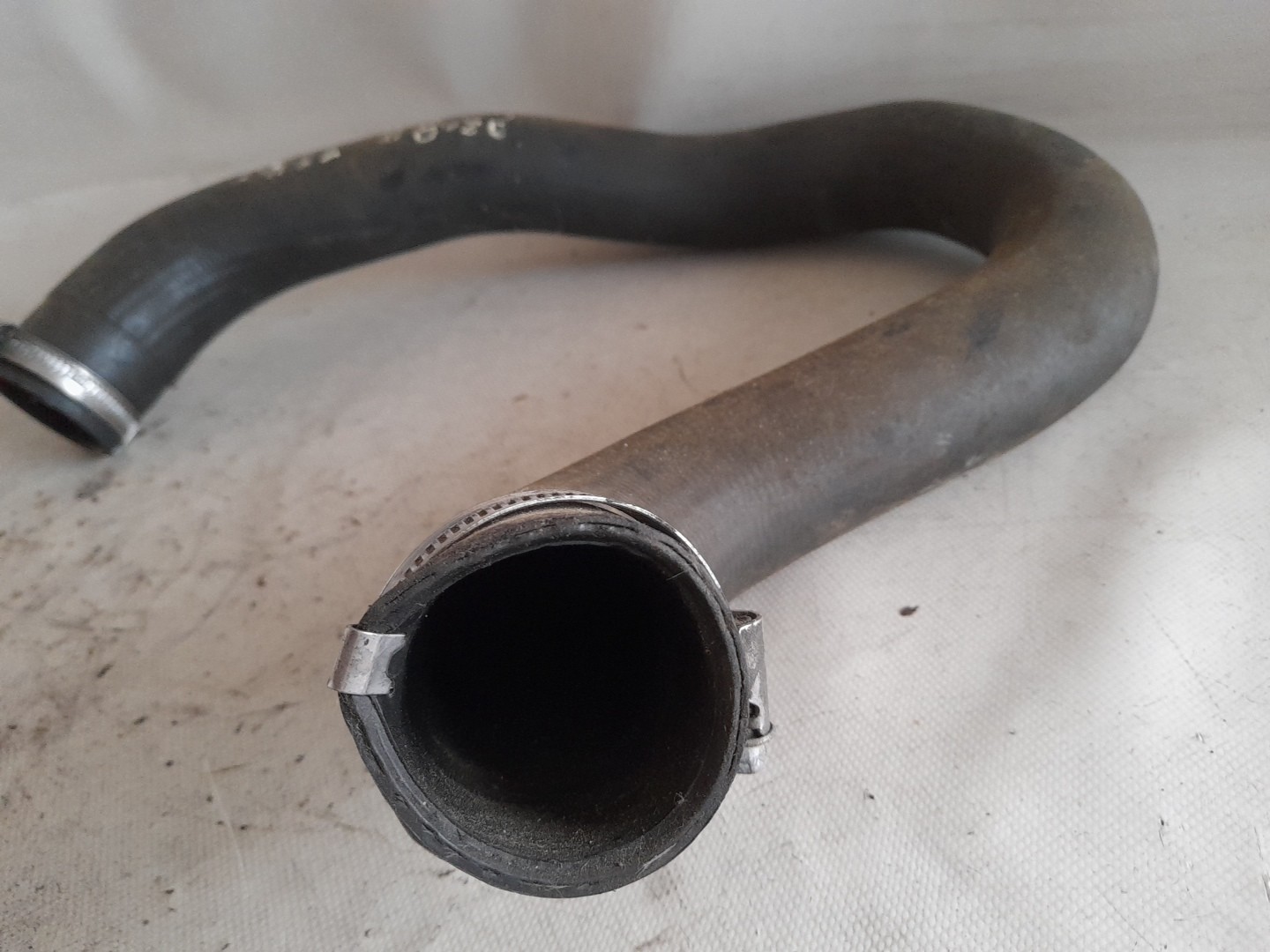 Tubo intercooler PEUGEOT 308 SW II Imagem-2