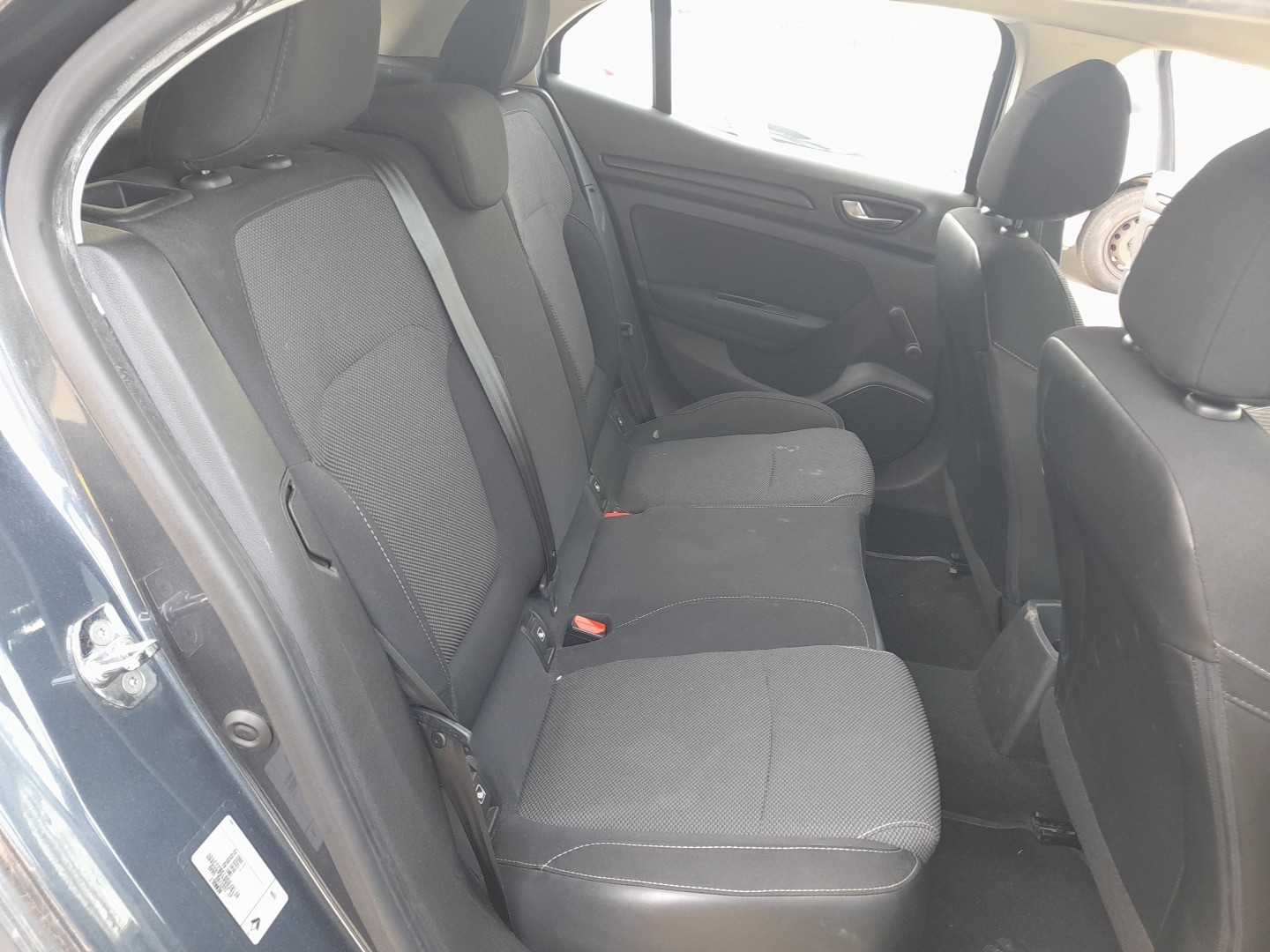 Banco trás RENAULT Megane IV (B9A/M_) Imagem-1