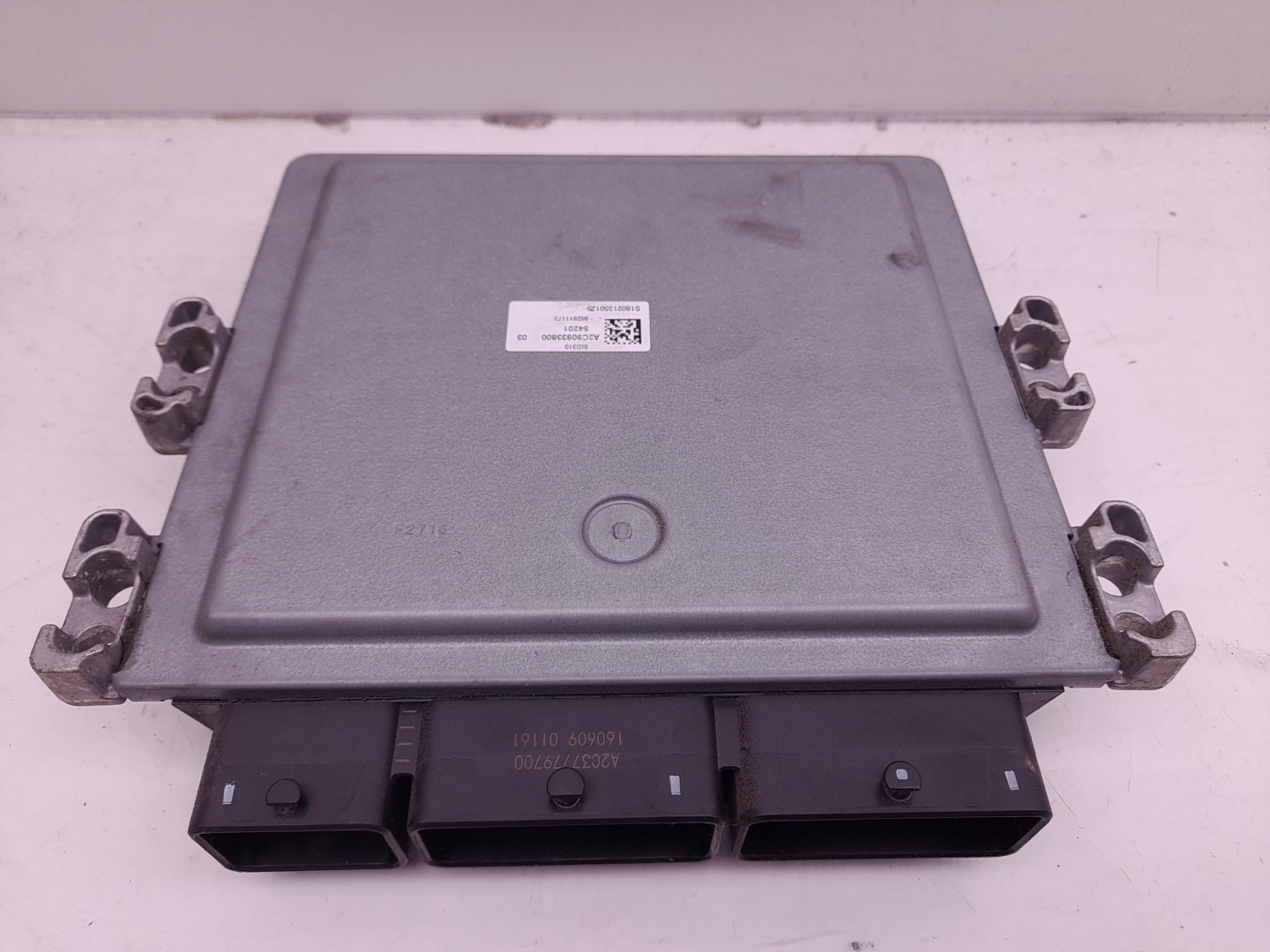 Centralina motor / ECU RENAULT Megane IV (B9A/M_) Imagem-2