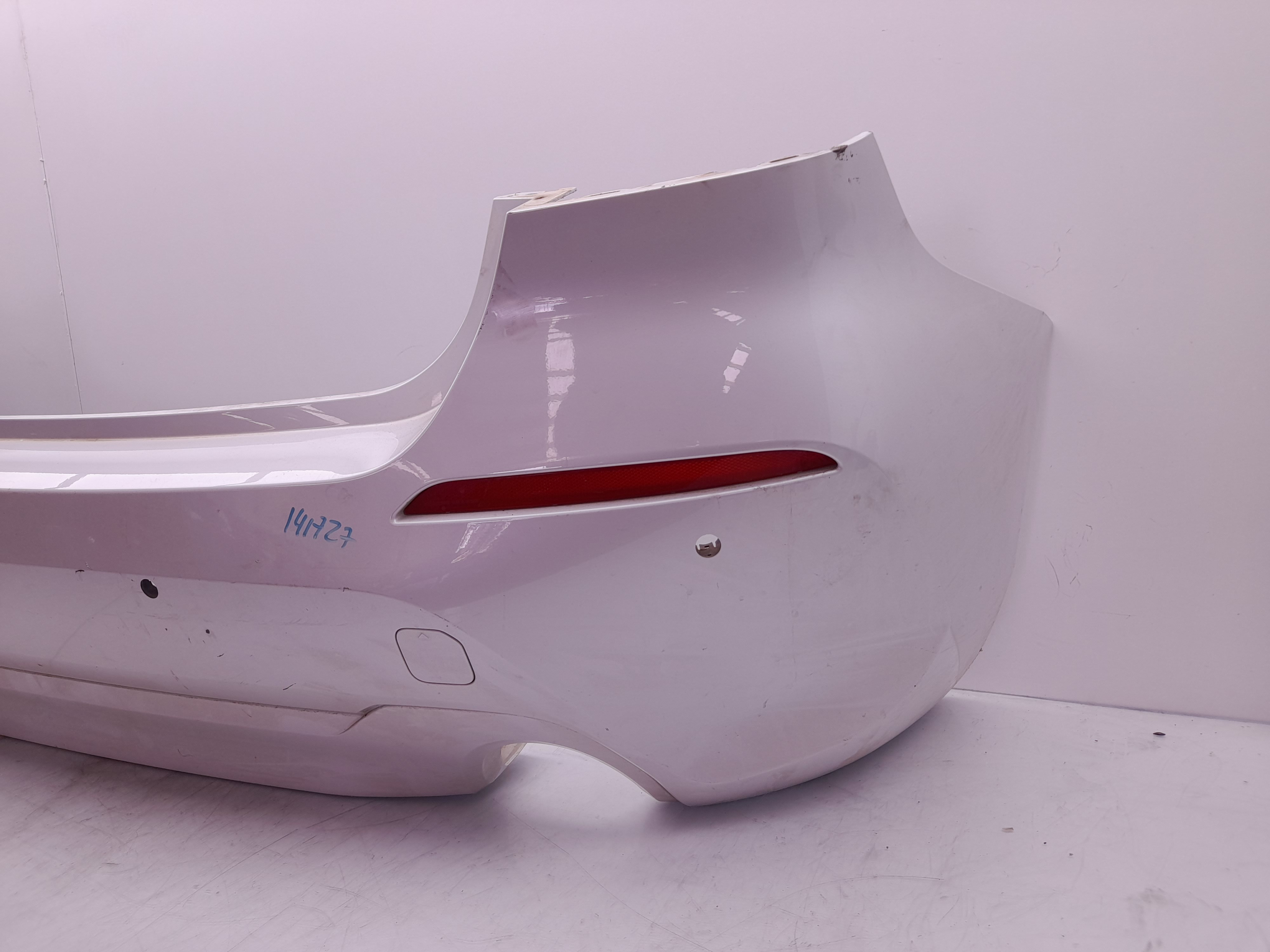 Parachoques Trasero BMW 1 (F40) Imagem-2