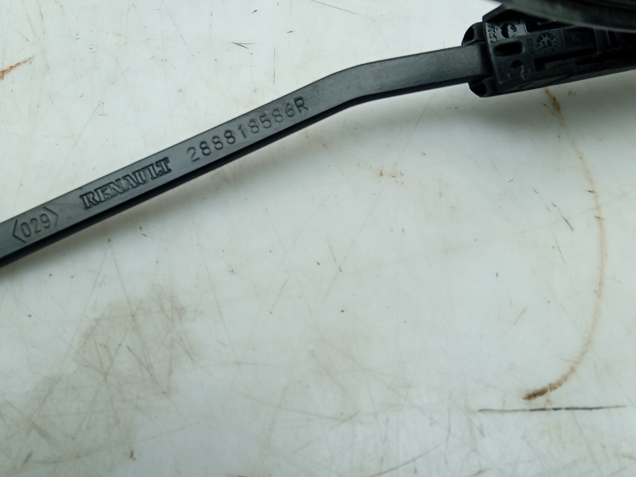 Brazo de limpiaparabrisas delantero izquierdo DACIA Logan MCV II (7S_) Imagem-2