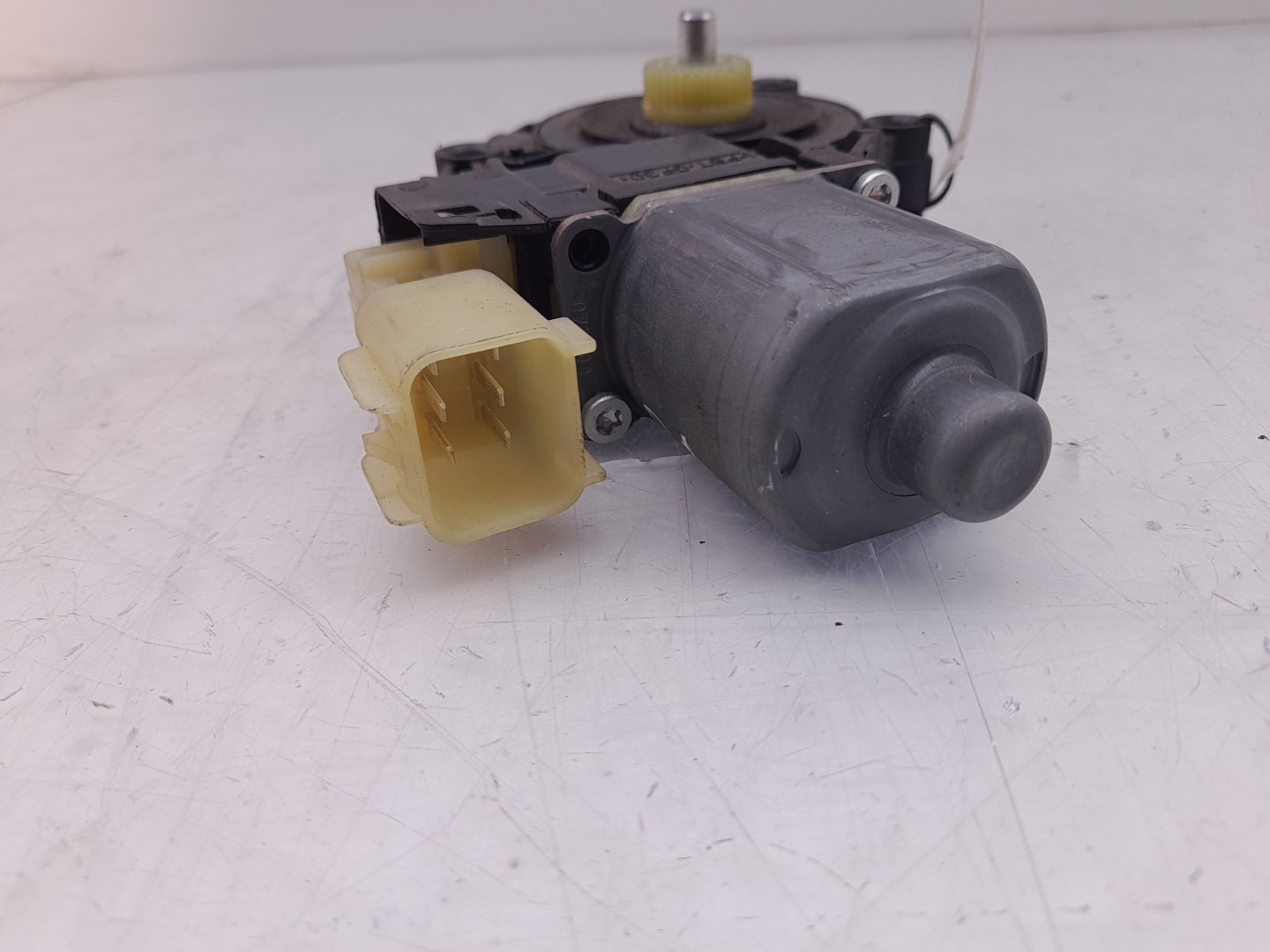 Moteur lève-vitre avant gauche FORD Fiesta VI (CB1, CCN) Imagem-1