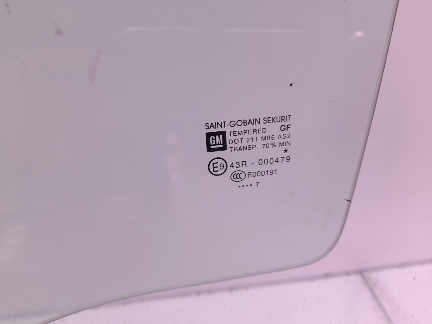 Left rear door glass OPEL Corsa E Imagem-1