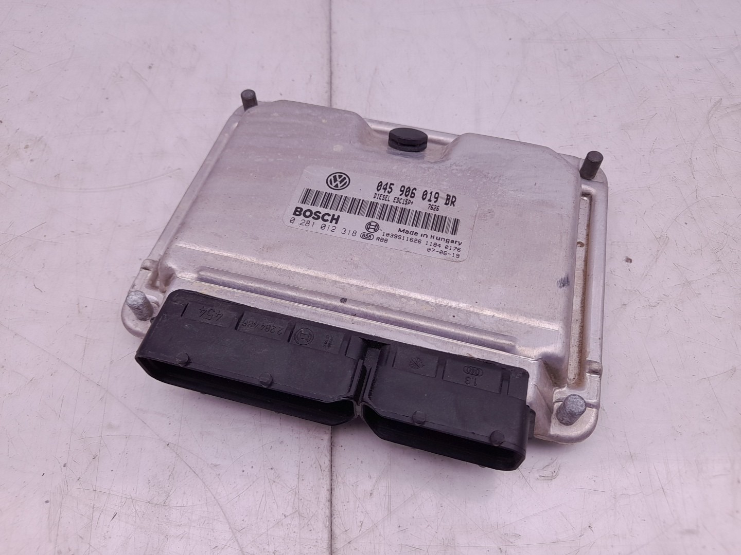 Engine control unit / ECU