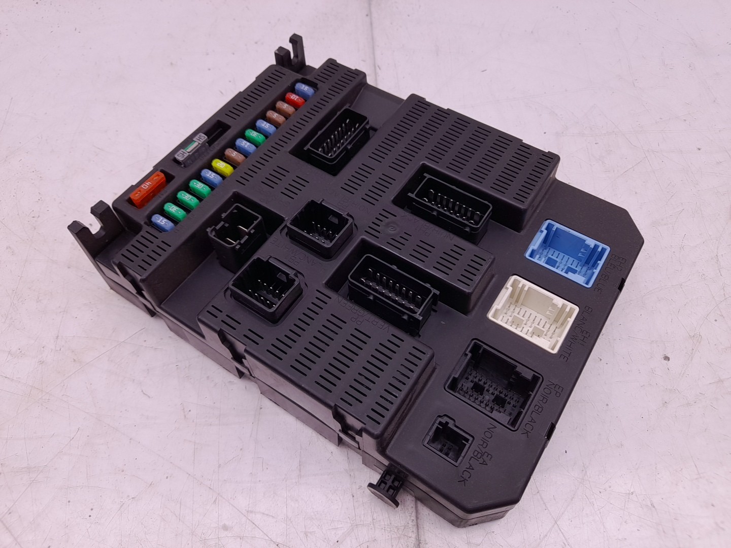 Fuse box / SAM / BSI PEUGEOT 207 (WA_, WC_) Imagem-1