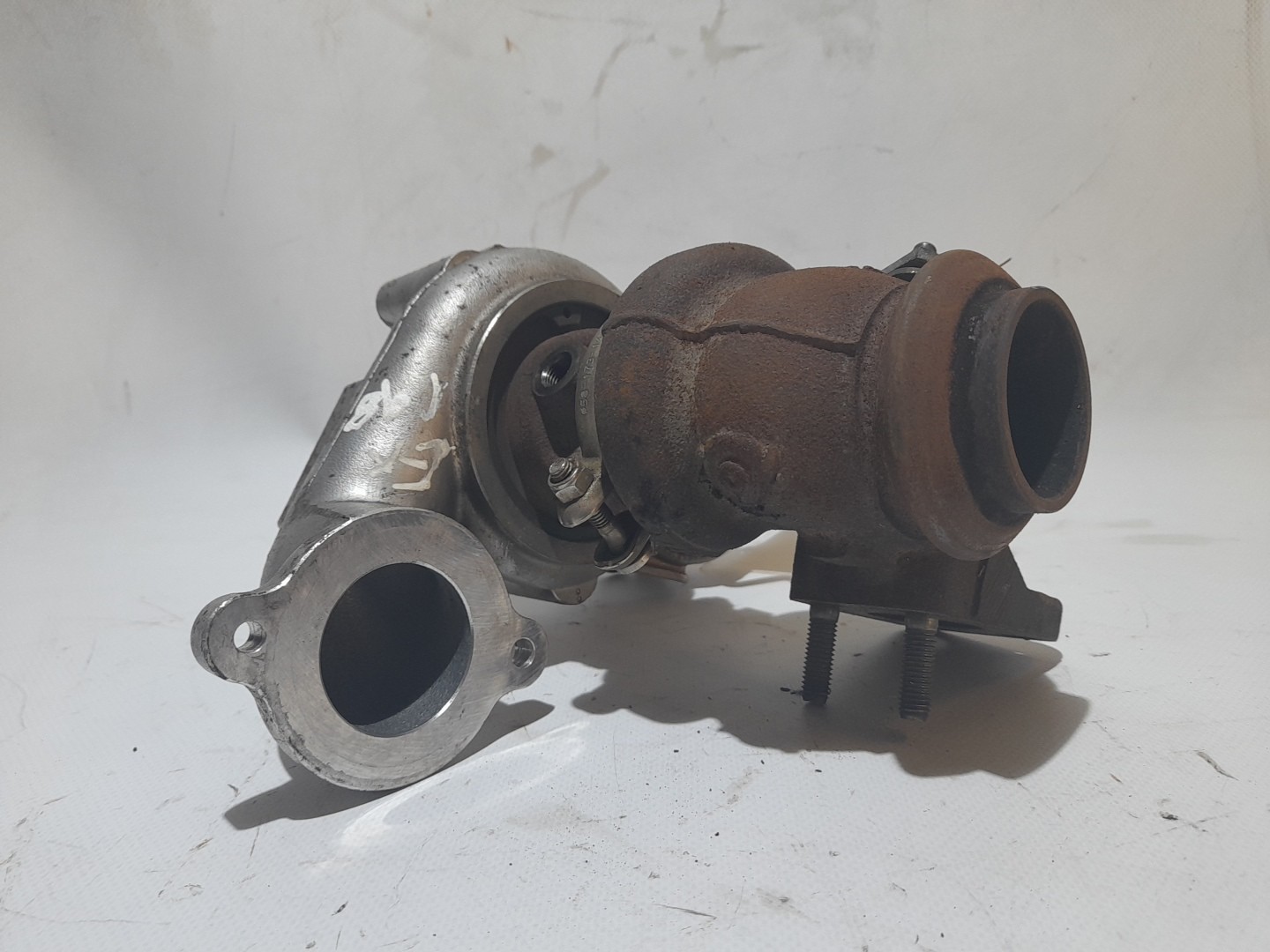 Turbo / compressor FORD Fiesta VI (CB1, CCN) Imagem-1