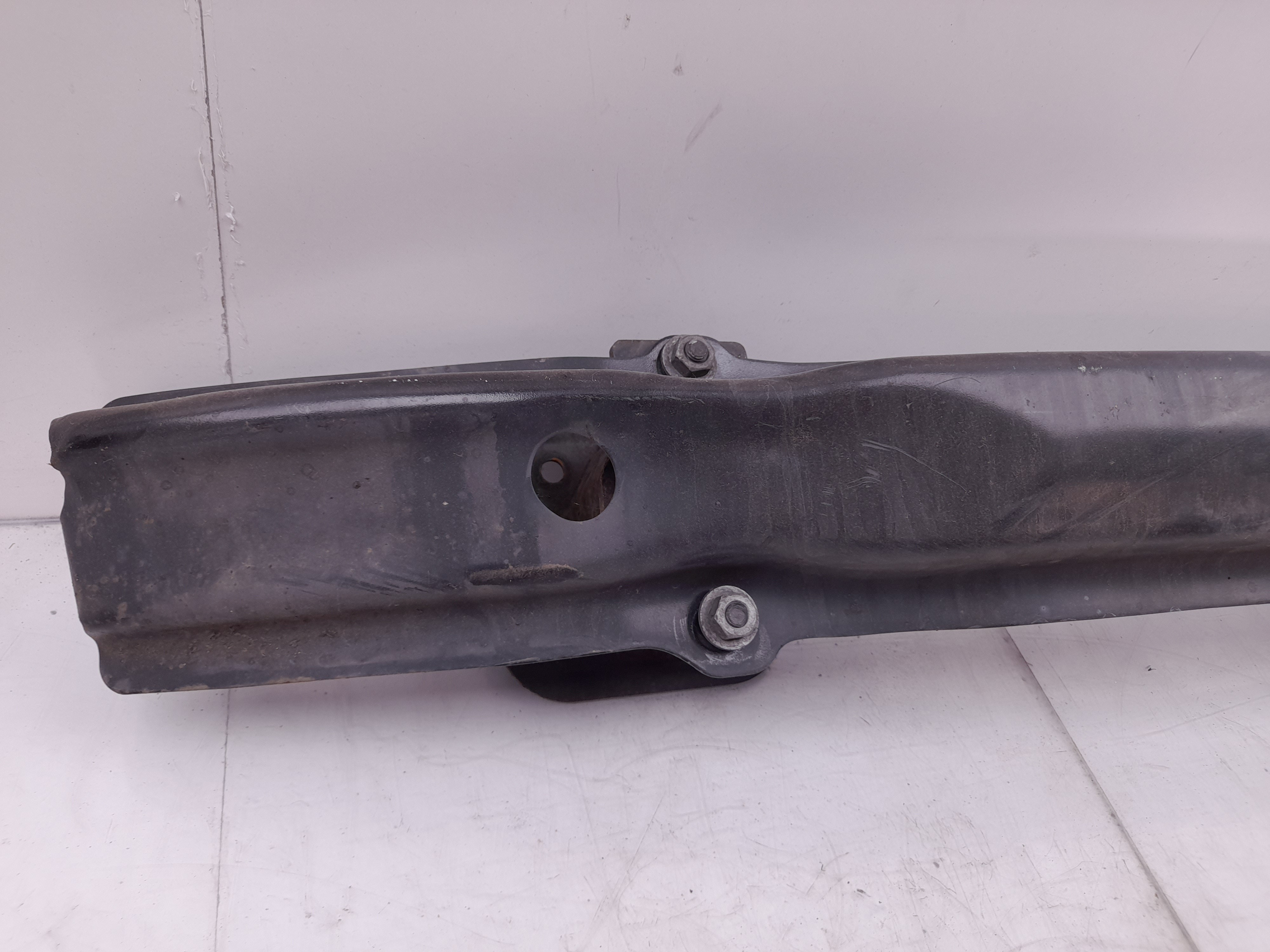 Reforço pára-choques trás BMW 5 Touring (E61) Imagem-1