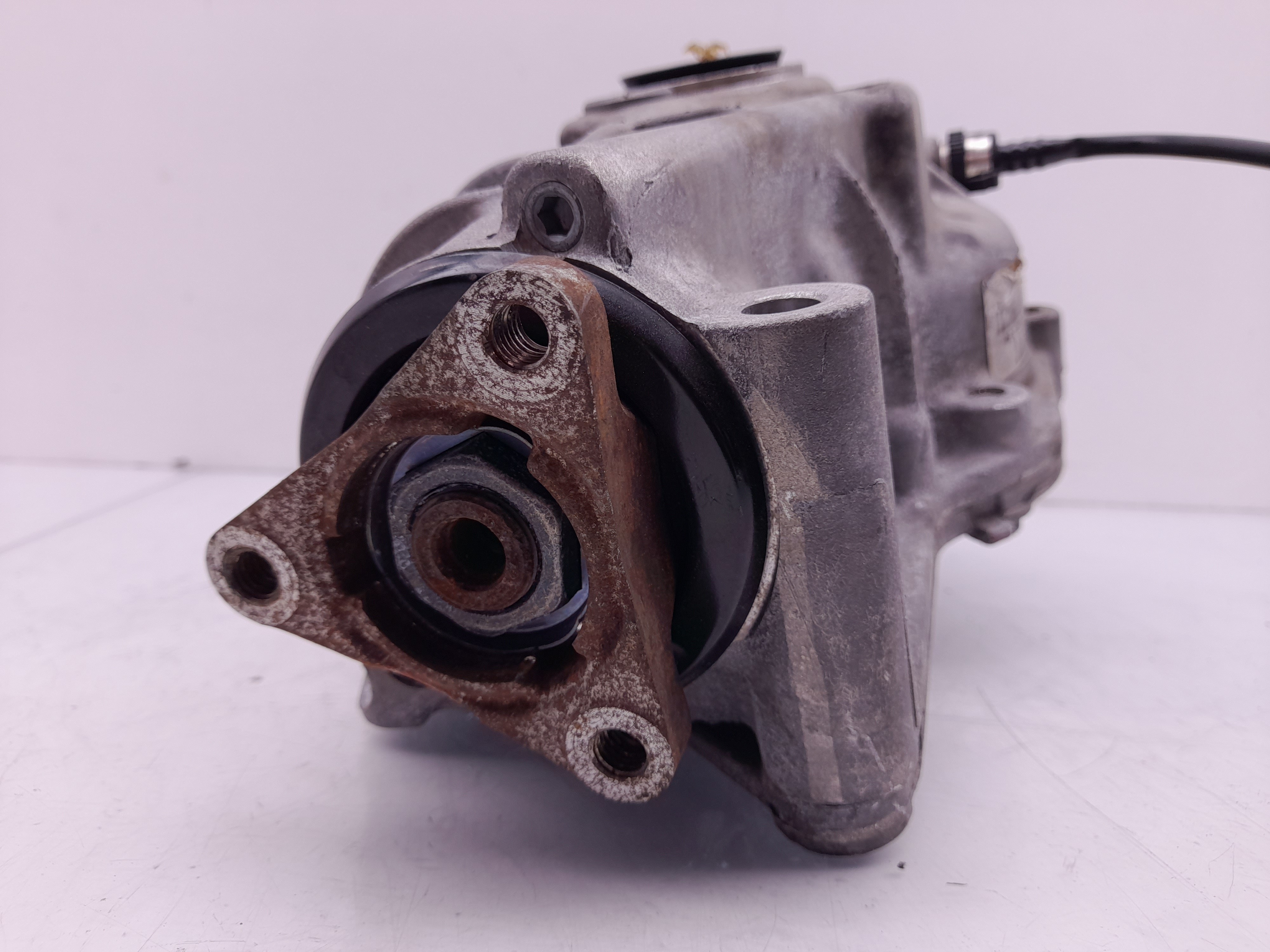 Front differential BMW X5 (E70) Imagem-3