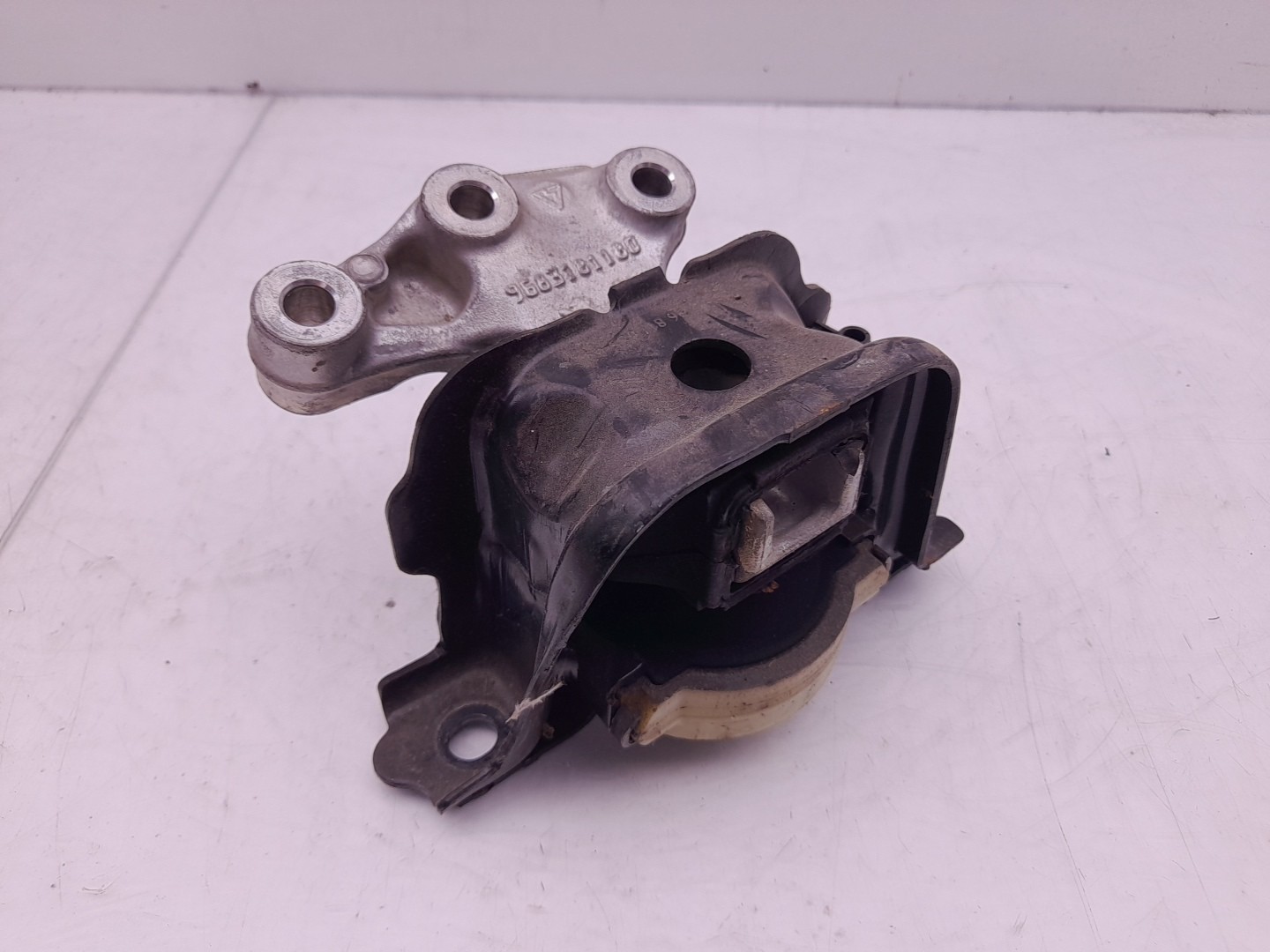 Support Moteur PEUGEOT 208 Imagem-1