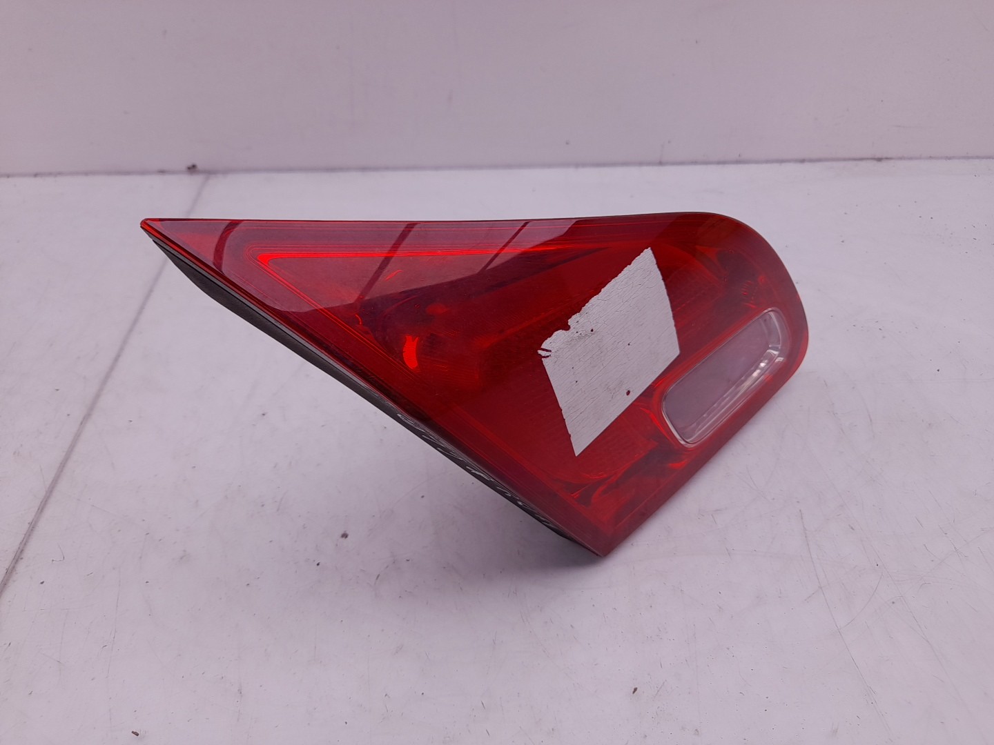 Left Tailgate light  OPEL Astra J Imagem-1