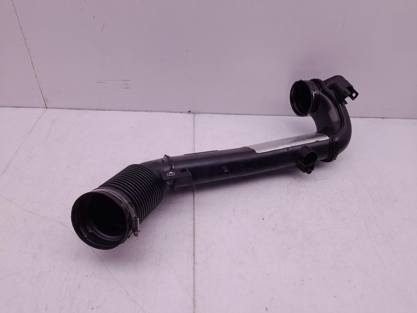 Tubo intercooler BMW 1 (F40) Imagem-2