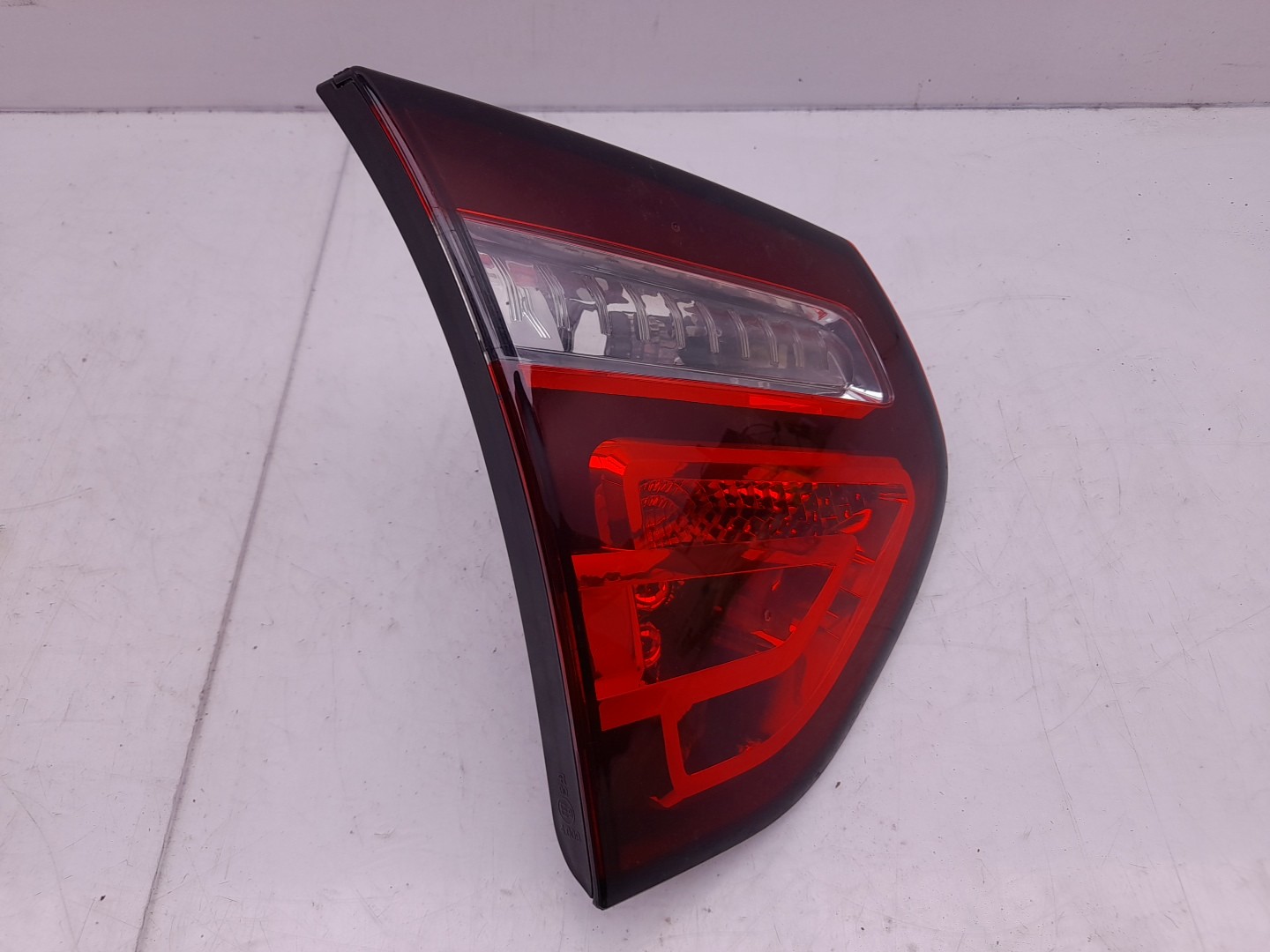 Left Tailgate light  CITROËN C4 Picasso I (UD_) Imagem-1