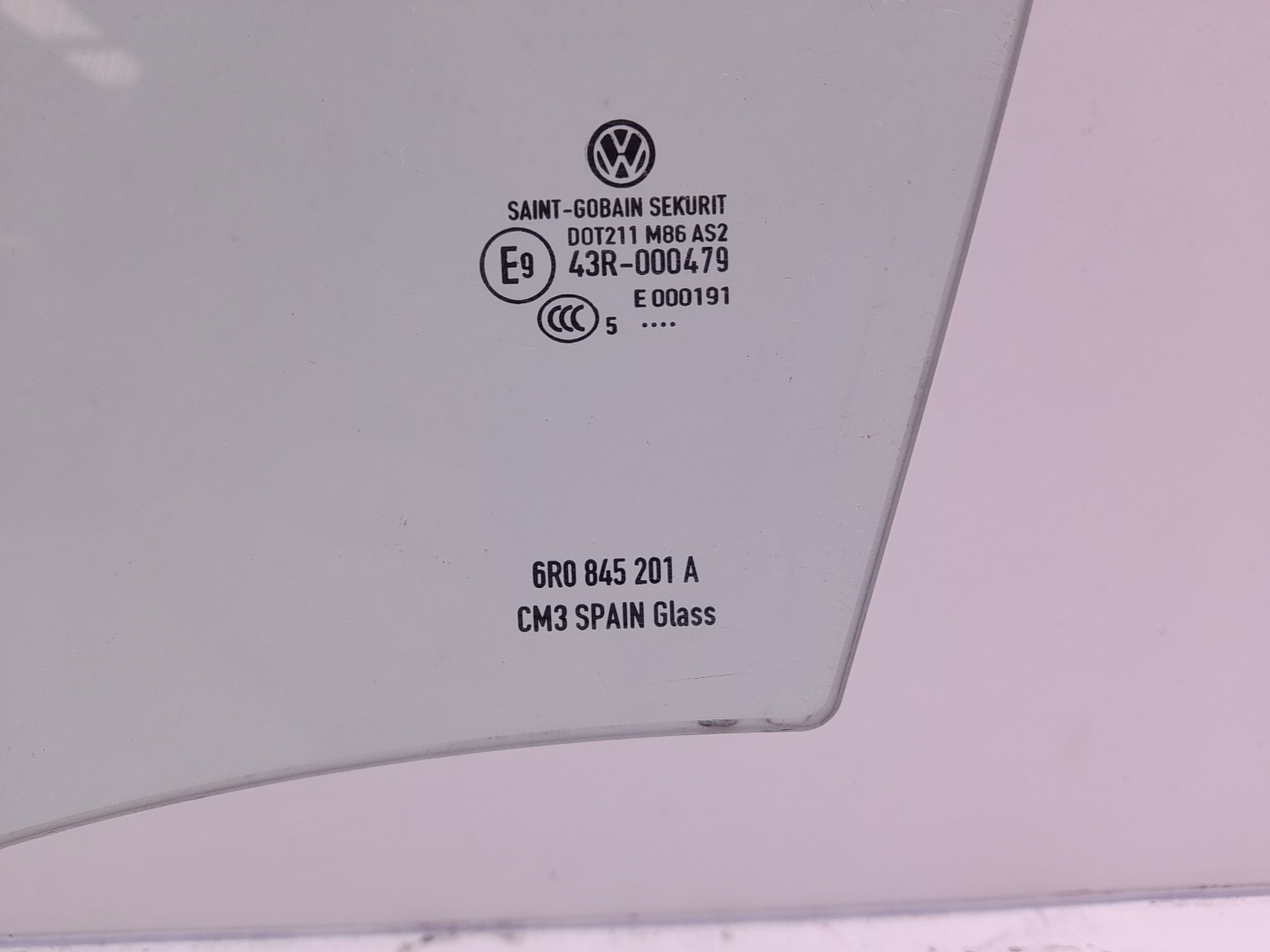 Vitre porte avant gauche VOLKSWAGEN Polo (6R, 6C) Imagem-1