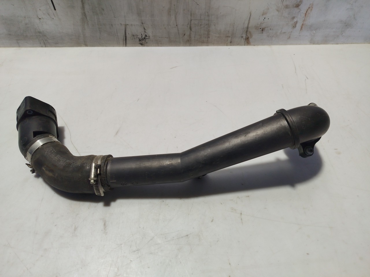 Tubo do intercooler VOLKSWAGEN Jetta IV (162, 163) Imagem-1