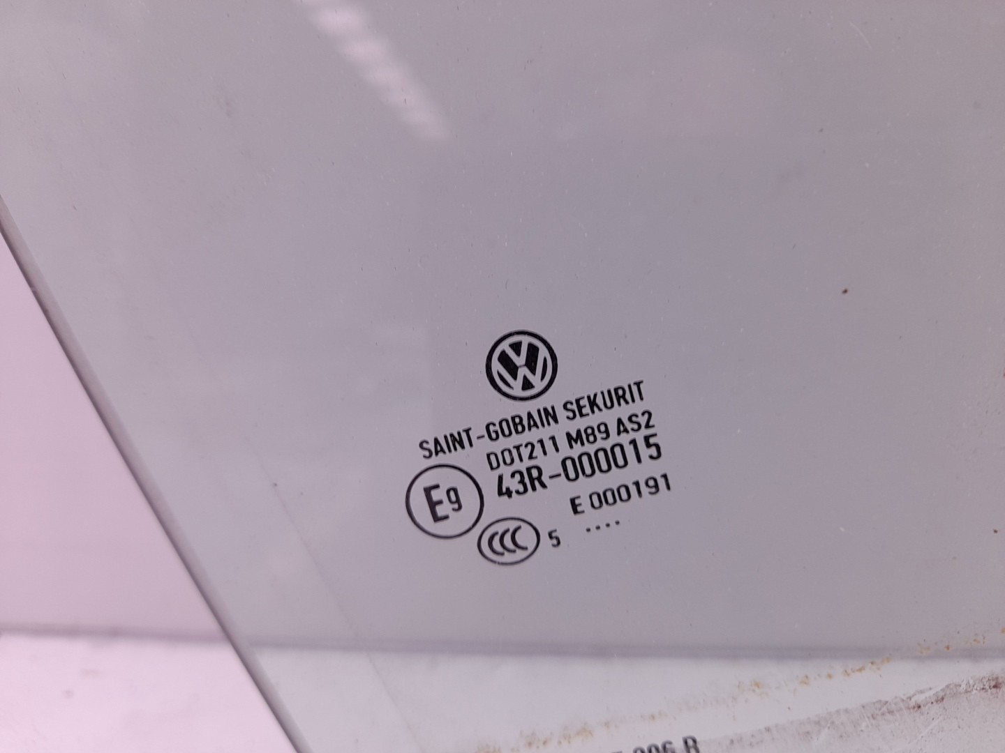 Vidrio puerta Trasero Derecho VOLKSWAGEN Polo (6R, 6C) Imagem-1