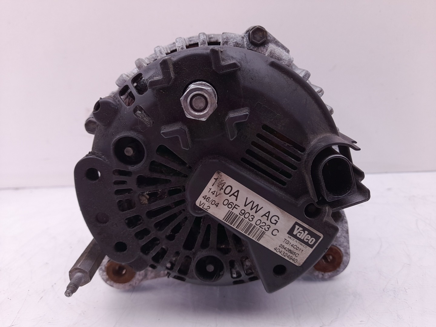 Alternador VOLKSWAGEN Golf V (1K1) Imagem-1