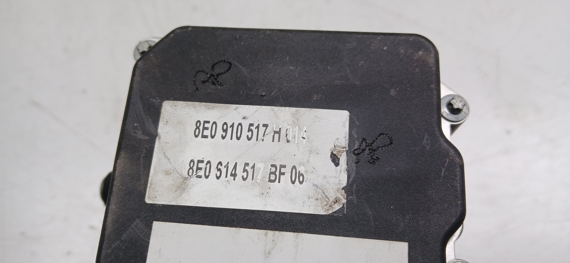 ABS control unit / ECU ABS AUDI A4 (8EC, B7) Imagem-3