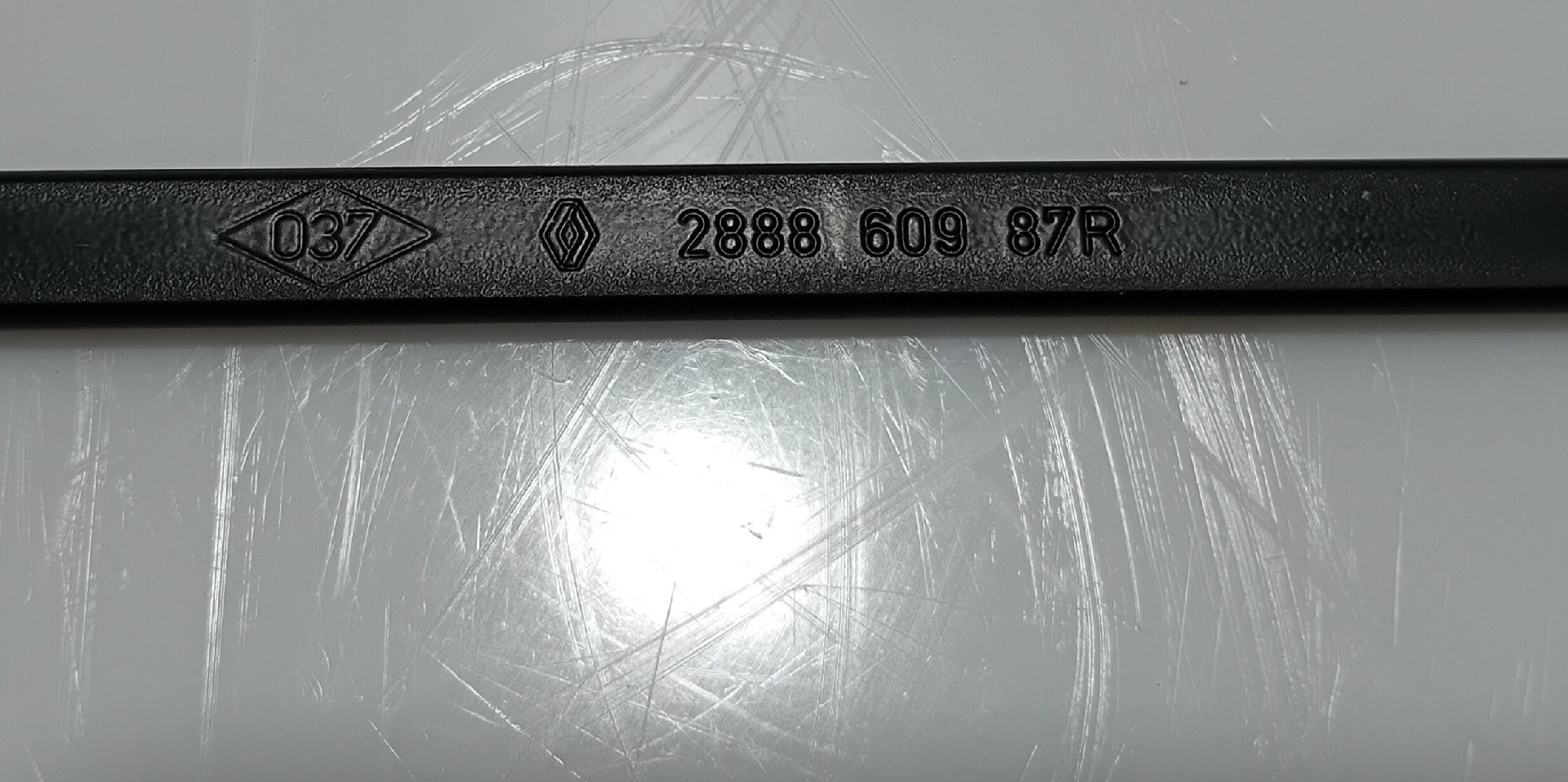 Windscreen wiper arm Right front RENAULT Zoe (BFM_) Imagem-2