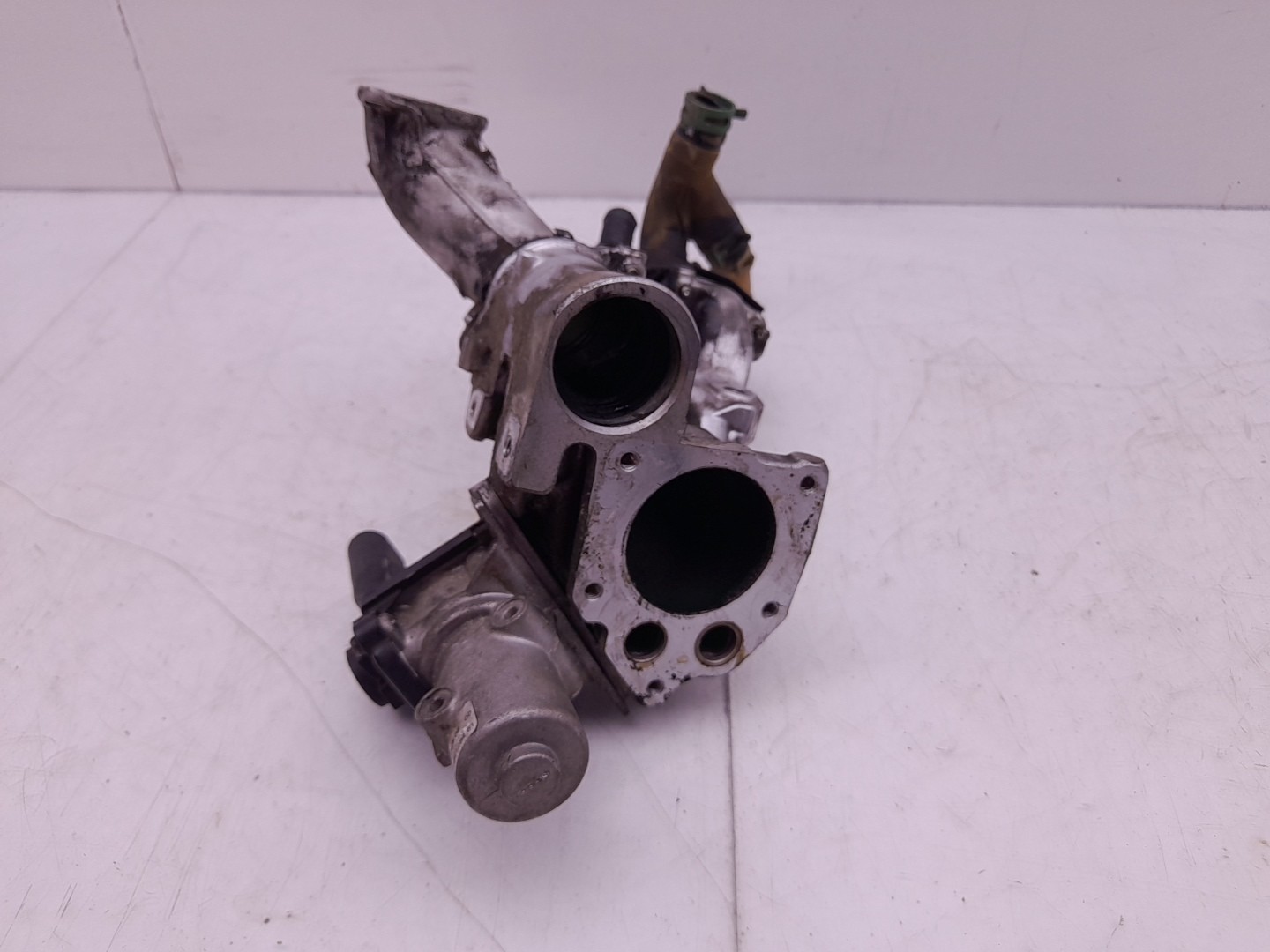 Valve EGR RENAULT Megane III (BZ0_) Imagem-1