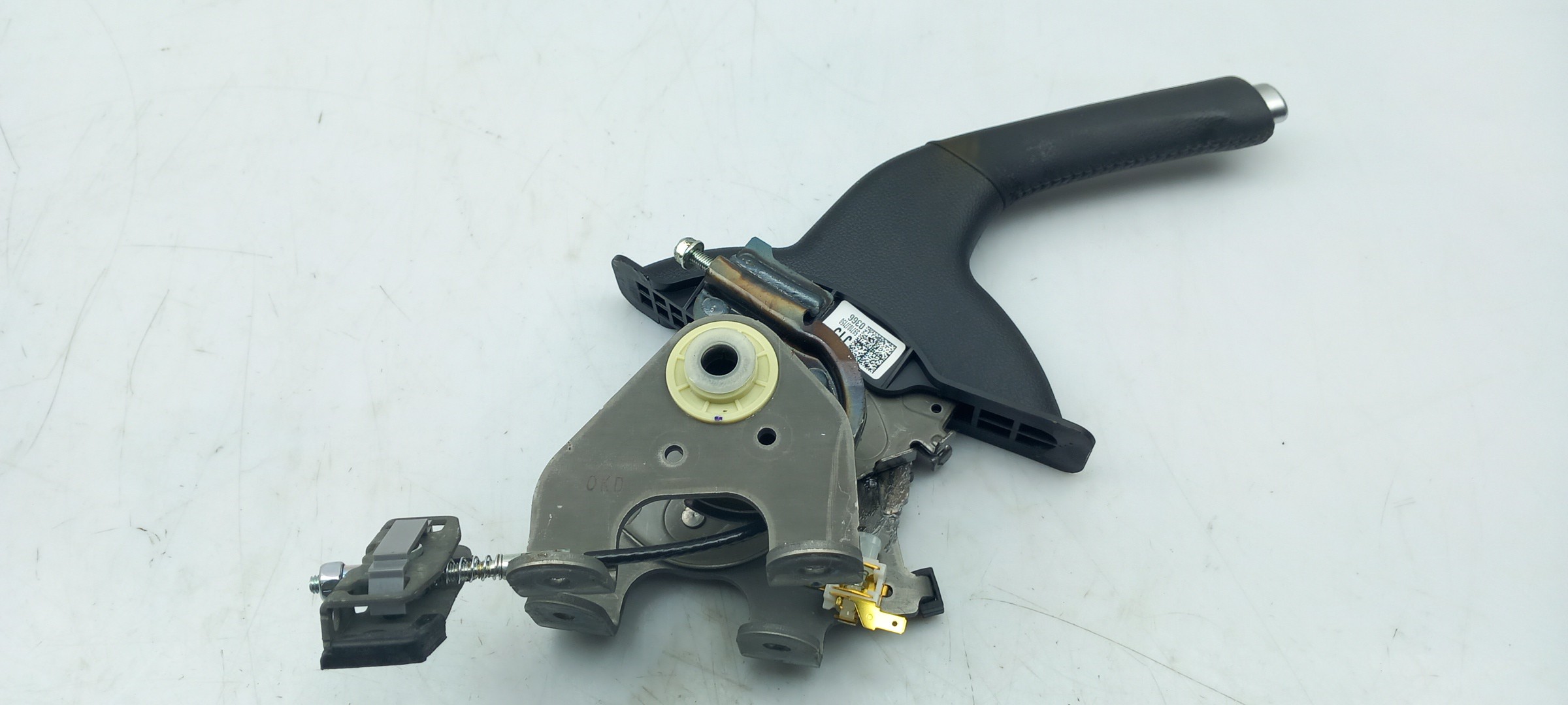 Hand brake / parking brake KIA Ceed (CD) Imagem-1