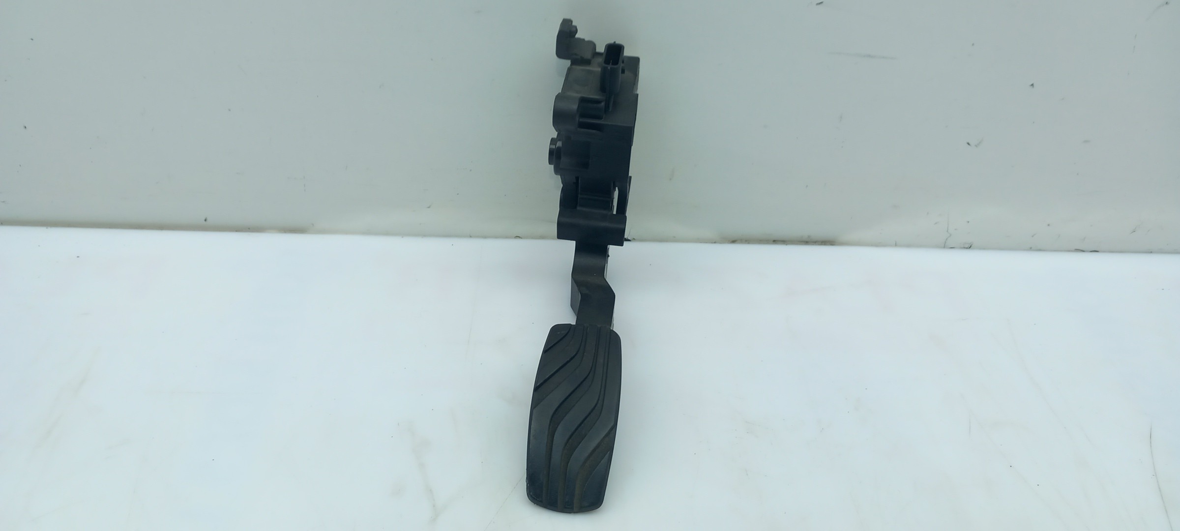 Accelerator Pedal RENAULT Talisman (L2M_) Imagem-1