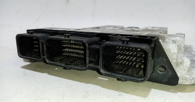 Centralina motor / ECU FIAT Scudo Combi (270_, 272_) Imagem-1