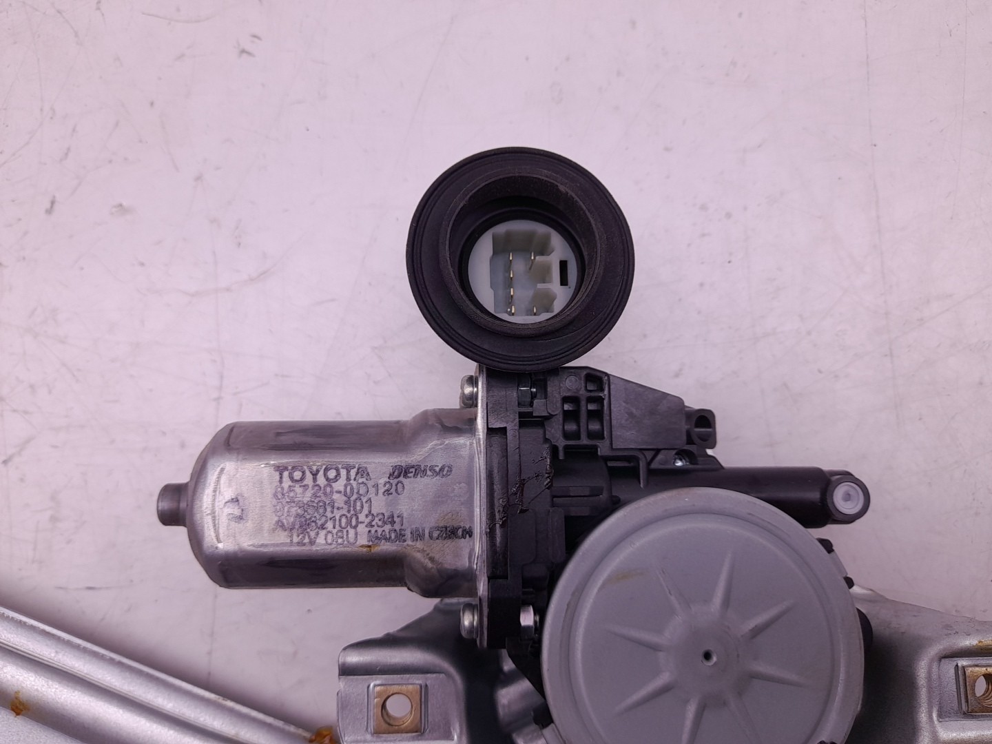 Right rear window regulator TOYOTA Yaris (_P13_) Imagem-1