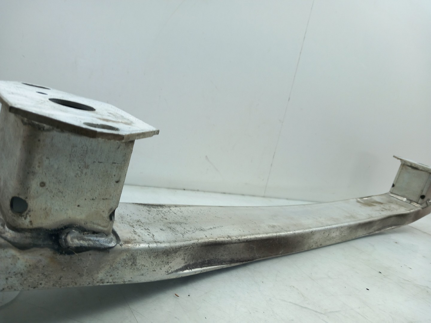 Rear bumper reinforcement MINI Mini (F56) Imagem-2