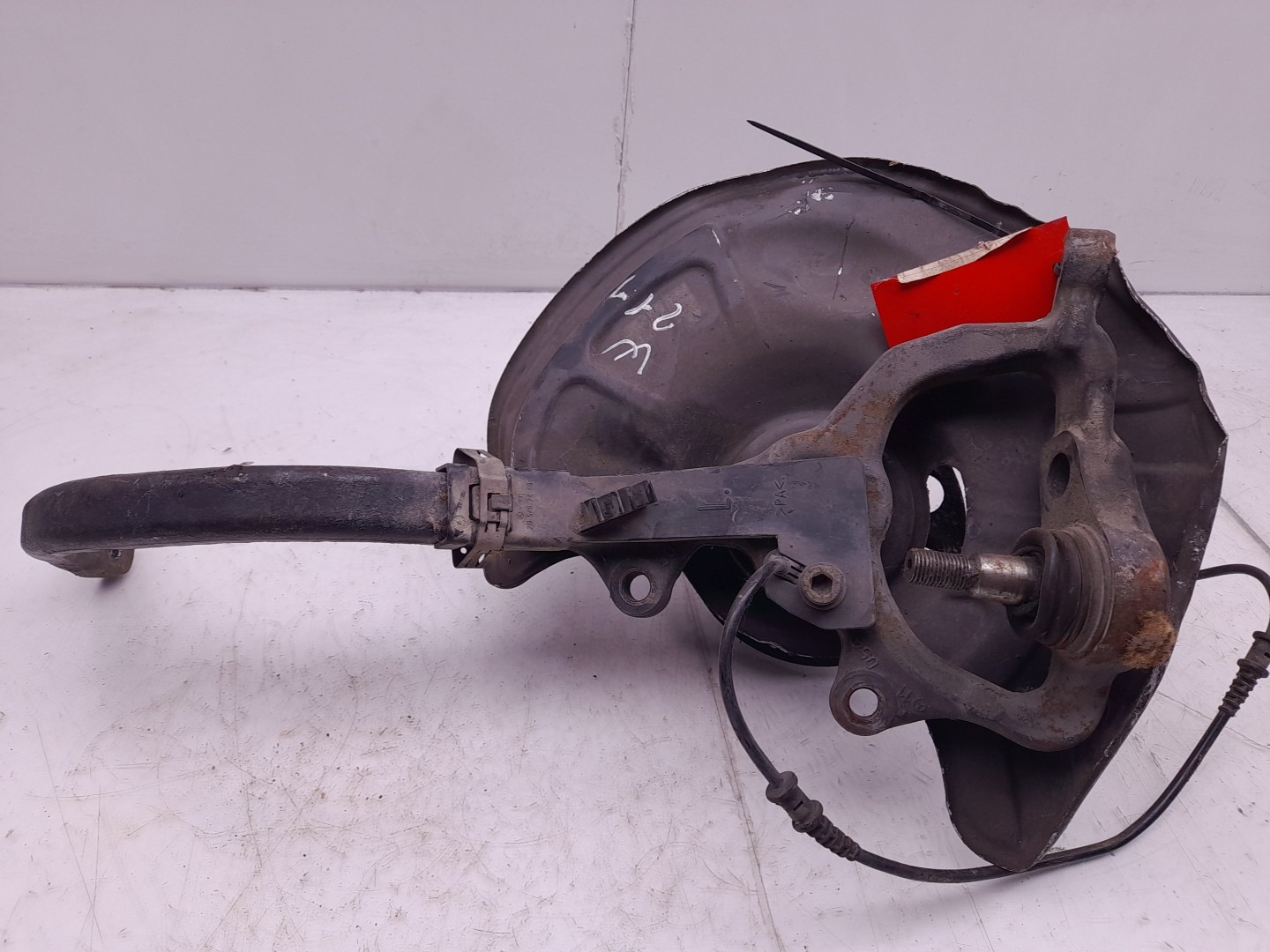 Left front steering knuckle MERCEDES-BENZ Classe E (W211) Imagem-2