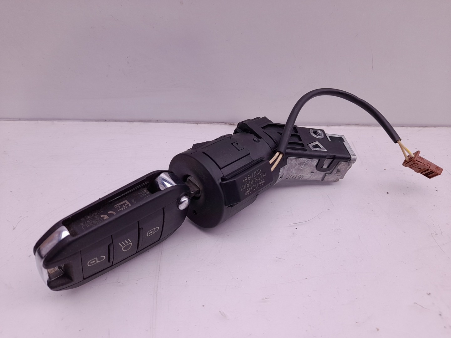 Ignition barrel PEUGEOT 2008 I (CU_) Imagem-1