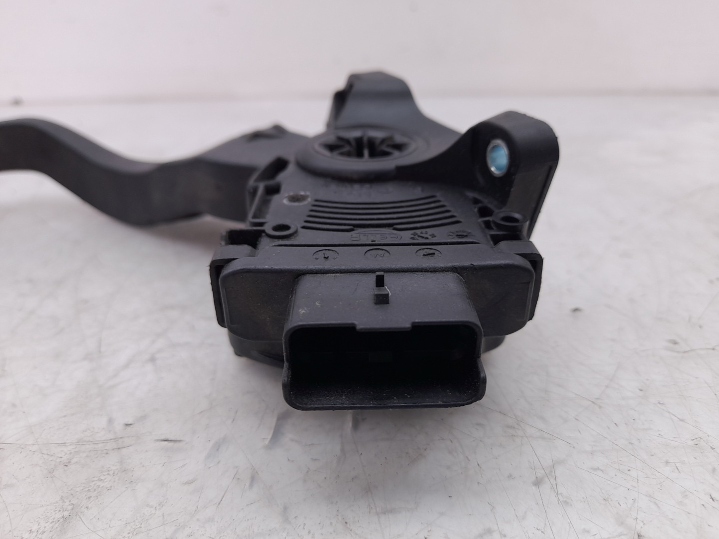 Accelerator Pedal PEUGEOT 2008 I (CU_) Imagem-1