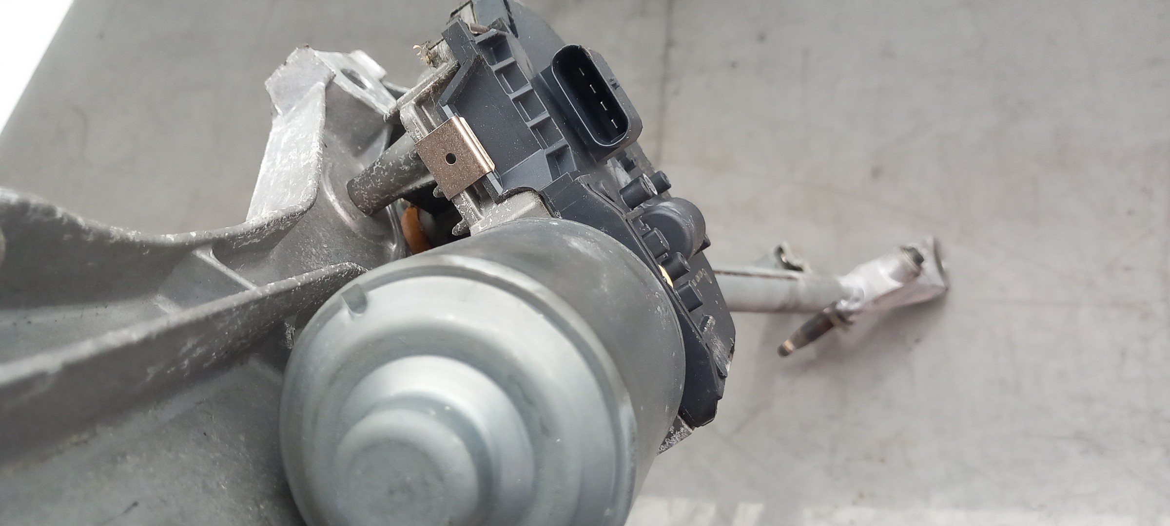 Essuie-glace moteur avant MERCEDES-BENZ CLS (C219) Imagem-2