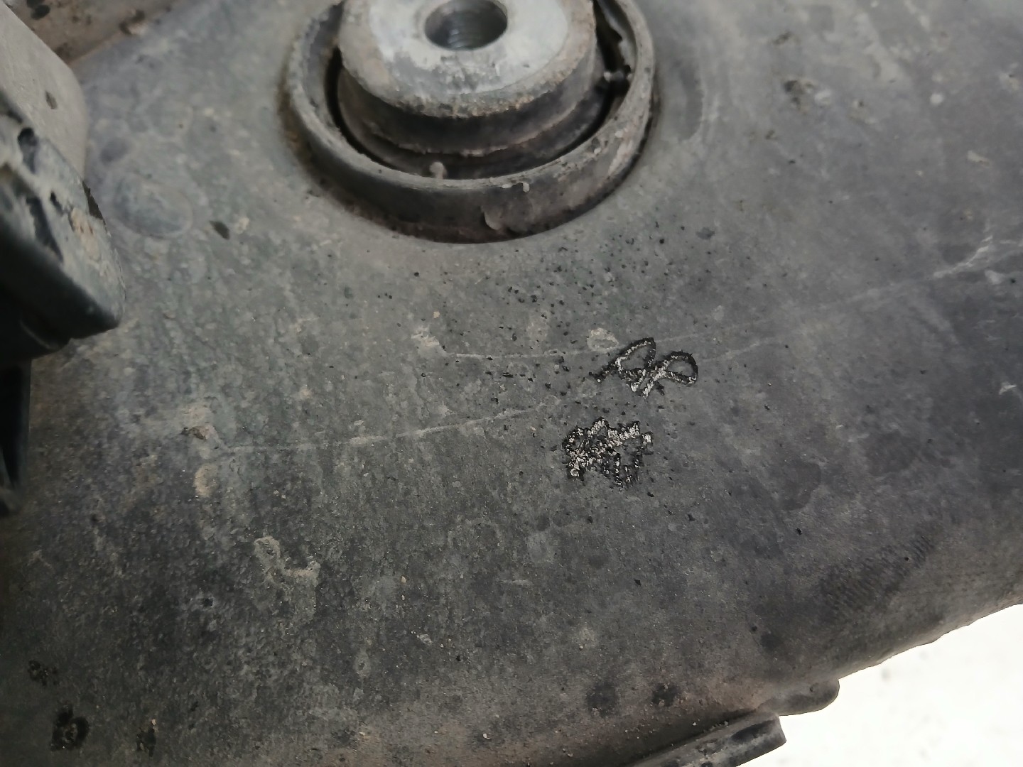 Rear subframe MERCEDES-BENZ CLS (C219) Imagem-4