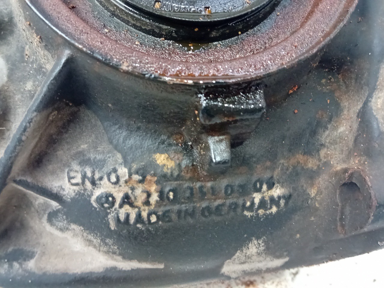 Front differential MERCEDES-BENZ CLS (C219) Imagem-4