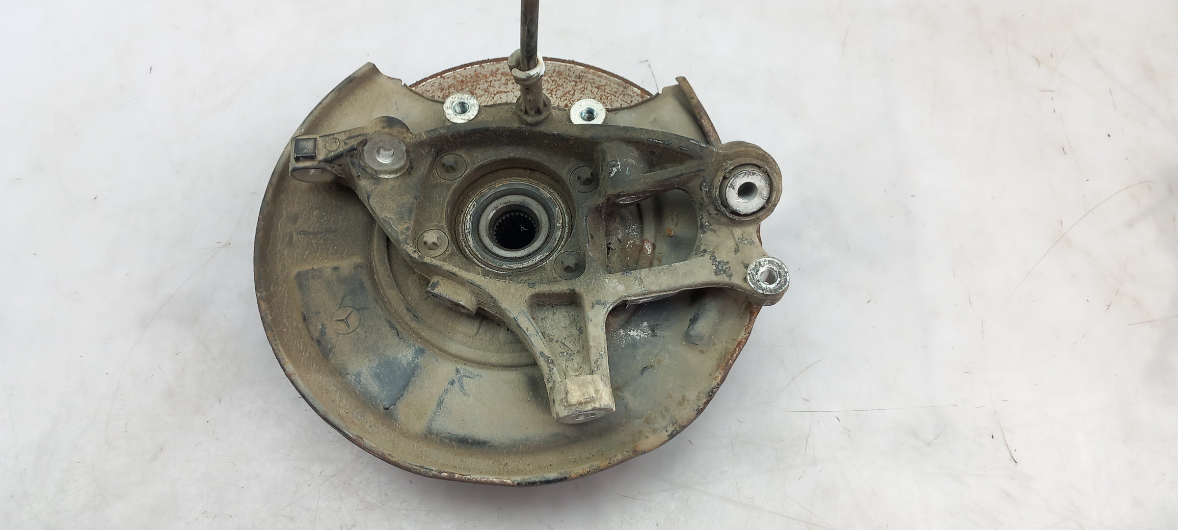 Left rear steering knuckle