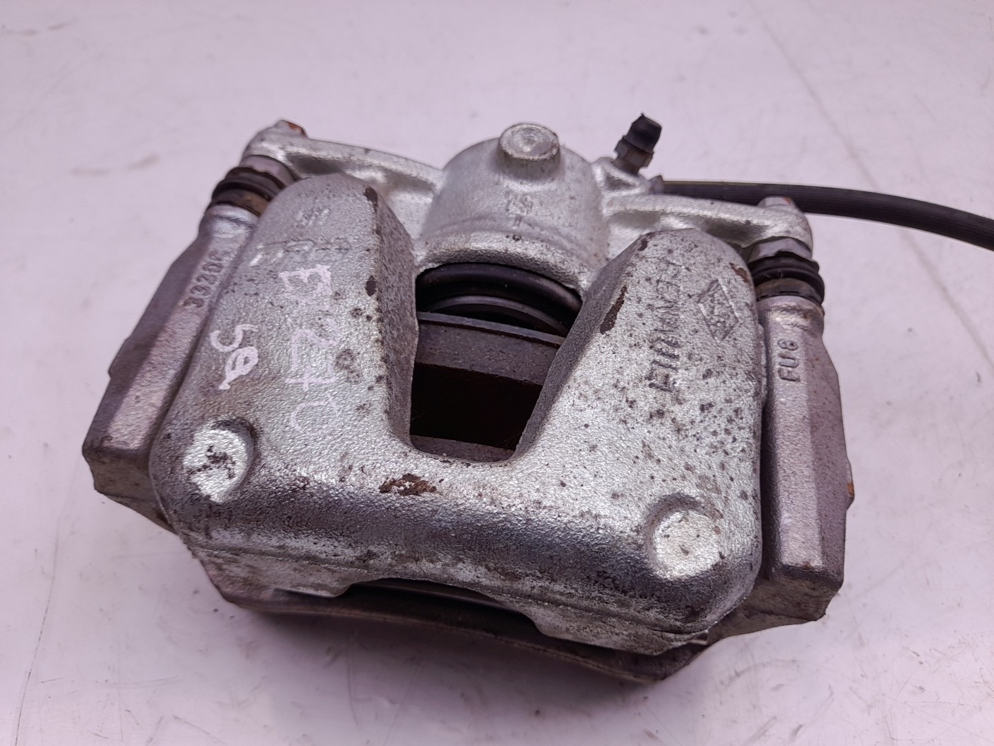 Pinza freno anteriore sinistra