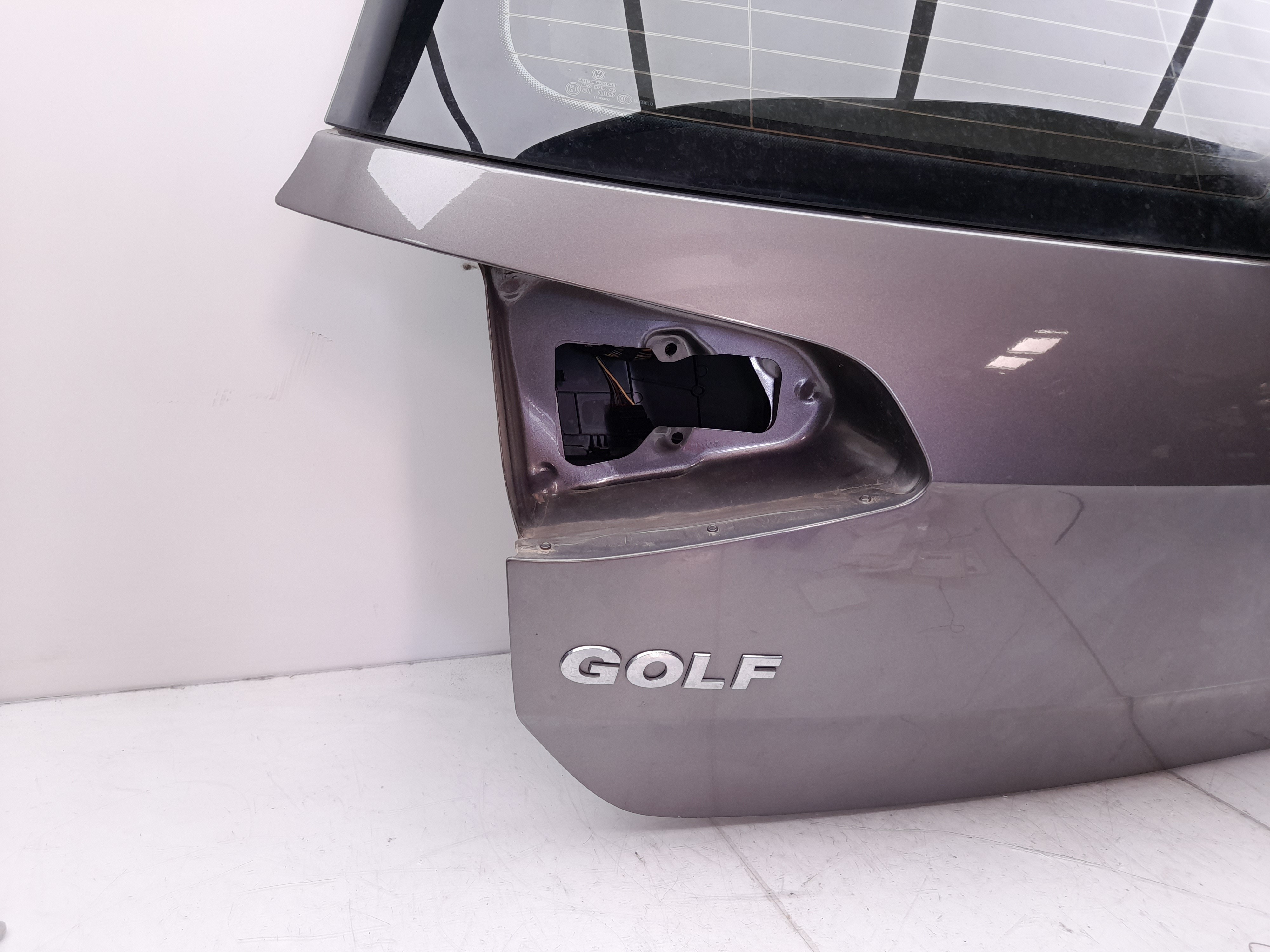 Porta / tampa da mala VOLKSWAGEN Golf VII (5G1, BQ1, BE1, BE2) Imagem-1