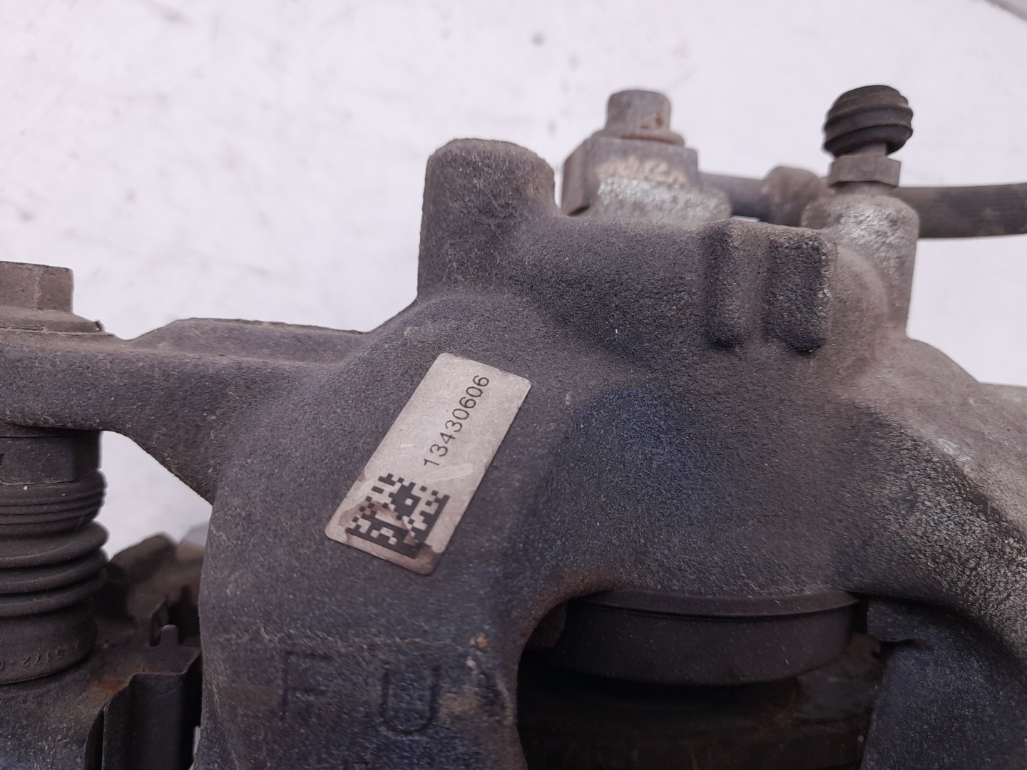 Pinza de freno Delantero Izquierdo OPEL Astra J Imagem-1