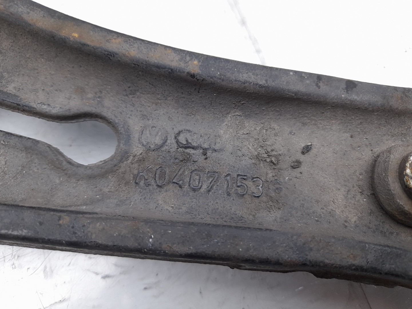 Bras de suspension Avant gauche AUDI A3 (8P1) Imagem-1