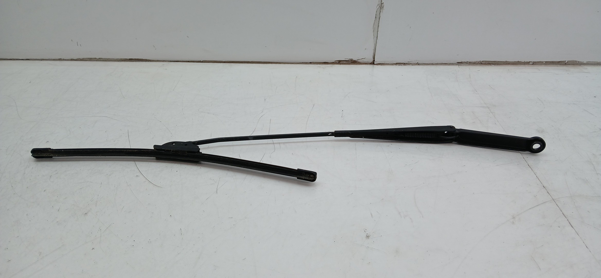 Windscreen wiper arm Right front BMW X3 (E83) Imagem-1